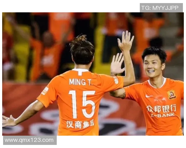 小帅足球明星的真实姓名揭秘及其成长历程分析 小帅足球明星的真实姓名揭秘及其成长历程分析